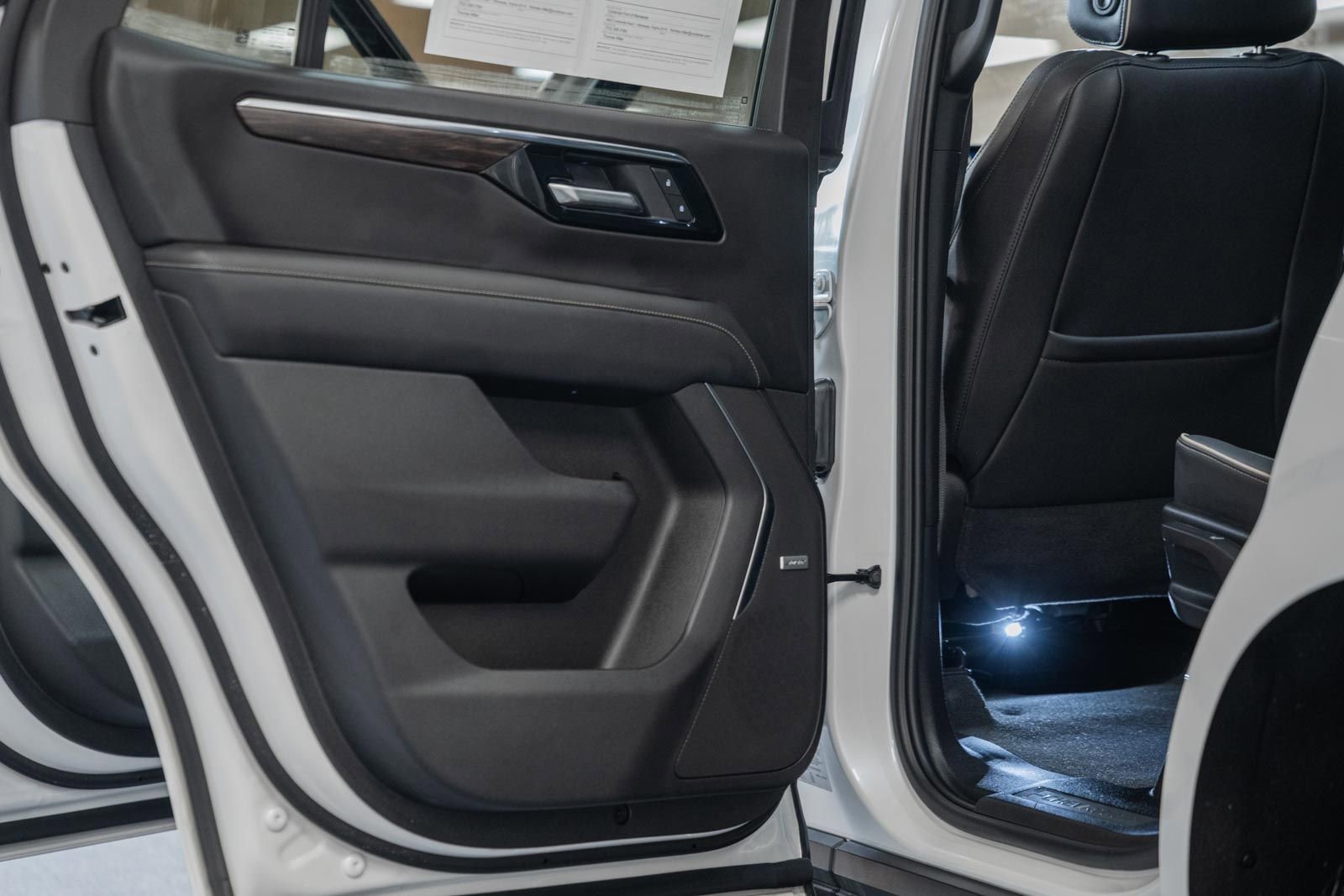 Used 2025 Chevrolet Tahoe Premier w/ Sun And Tow Package image 46