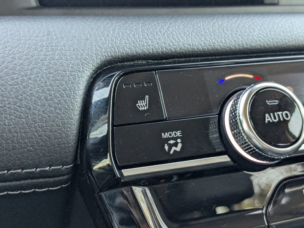 Used 2025 Honda Pilot EX-L image 25