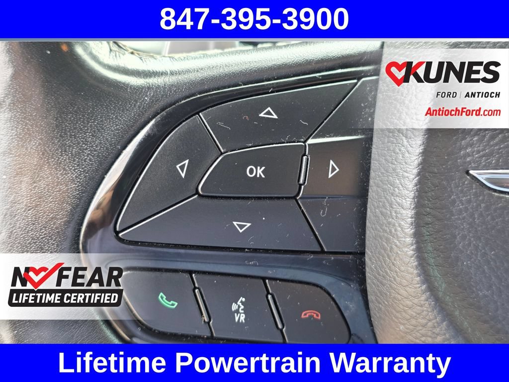 Used 2019 Chrysler 300 S AWD/4WD image 35