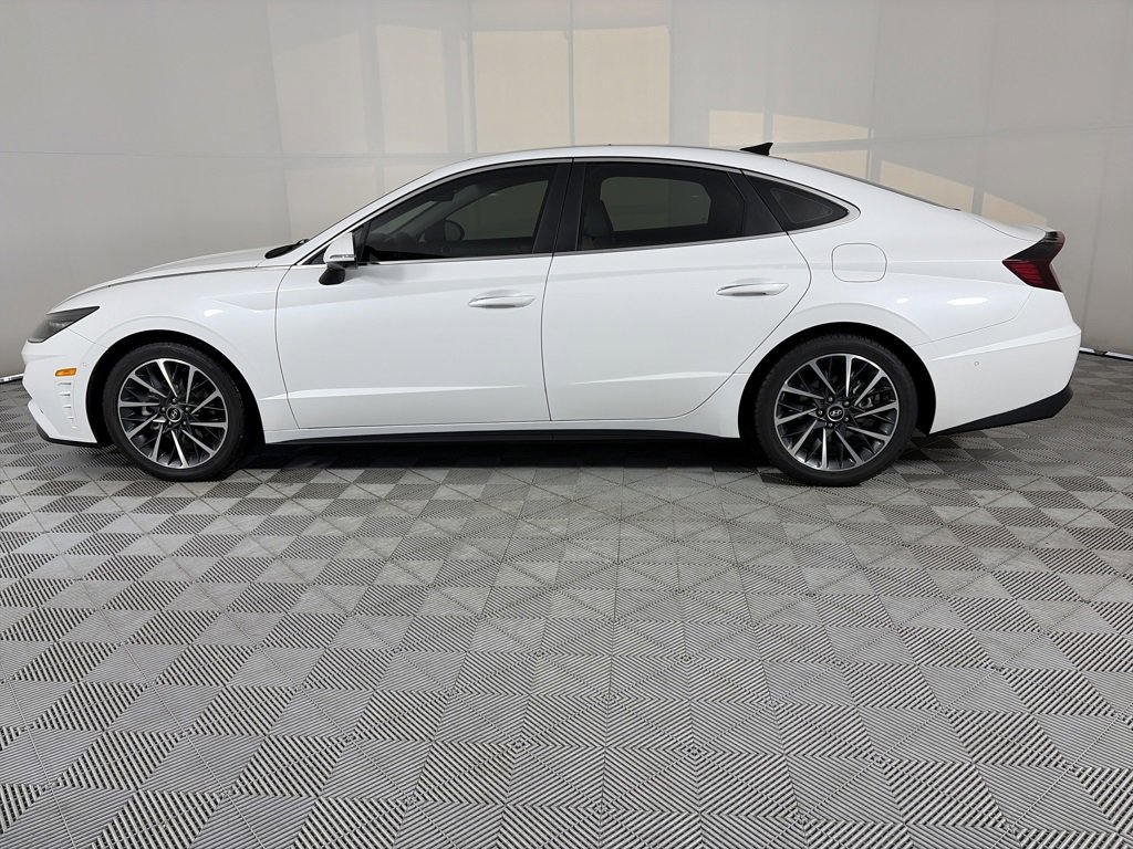 Used 2022 Hyundai Sonata Limited w/ Cargo Package image 4
