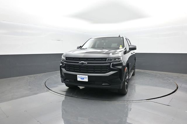 Used 2022 Chevrolet Tahoe RST w/ Luxury Package AWD/4WD image 3