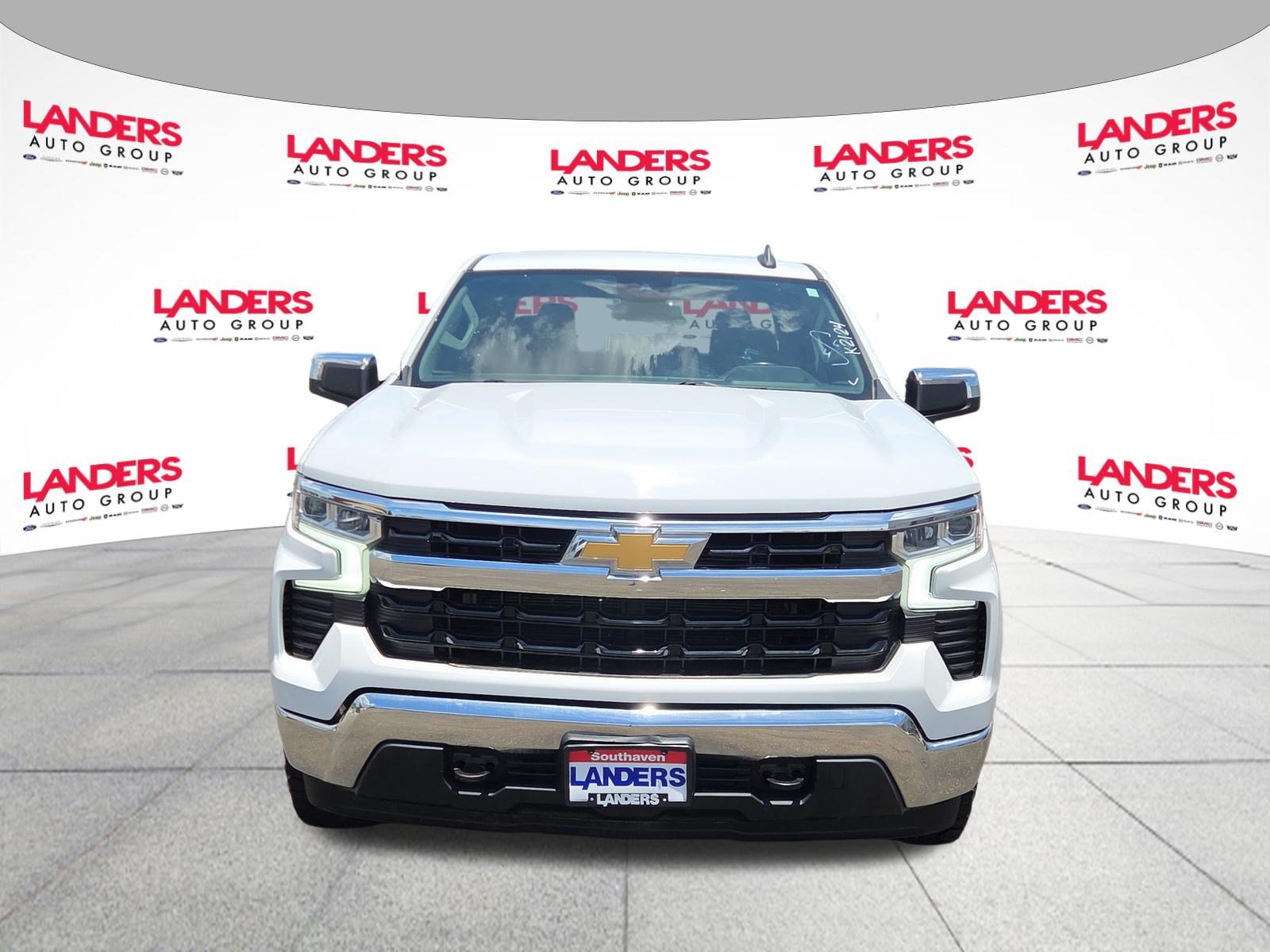 Used 2022 Chevrolet Silverado 1500 LT w/ Z71 Off-Road Package AWD/4WD image 8
