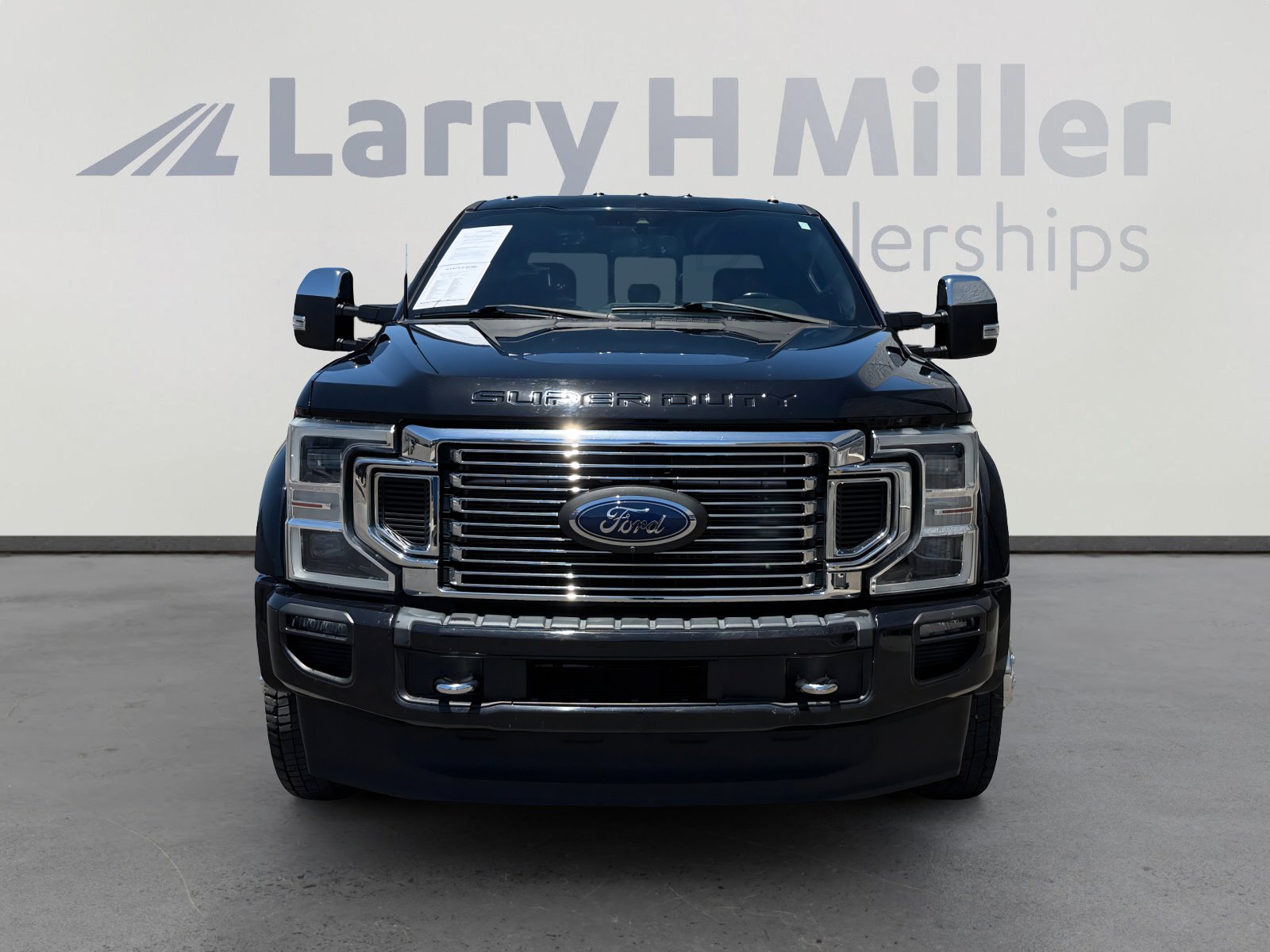 Certified 2022 Ford F450 Platinum AWD/4WD image 8