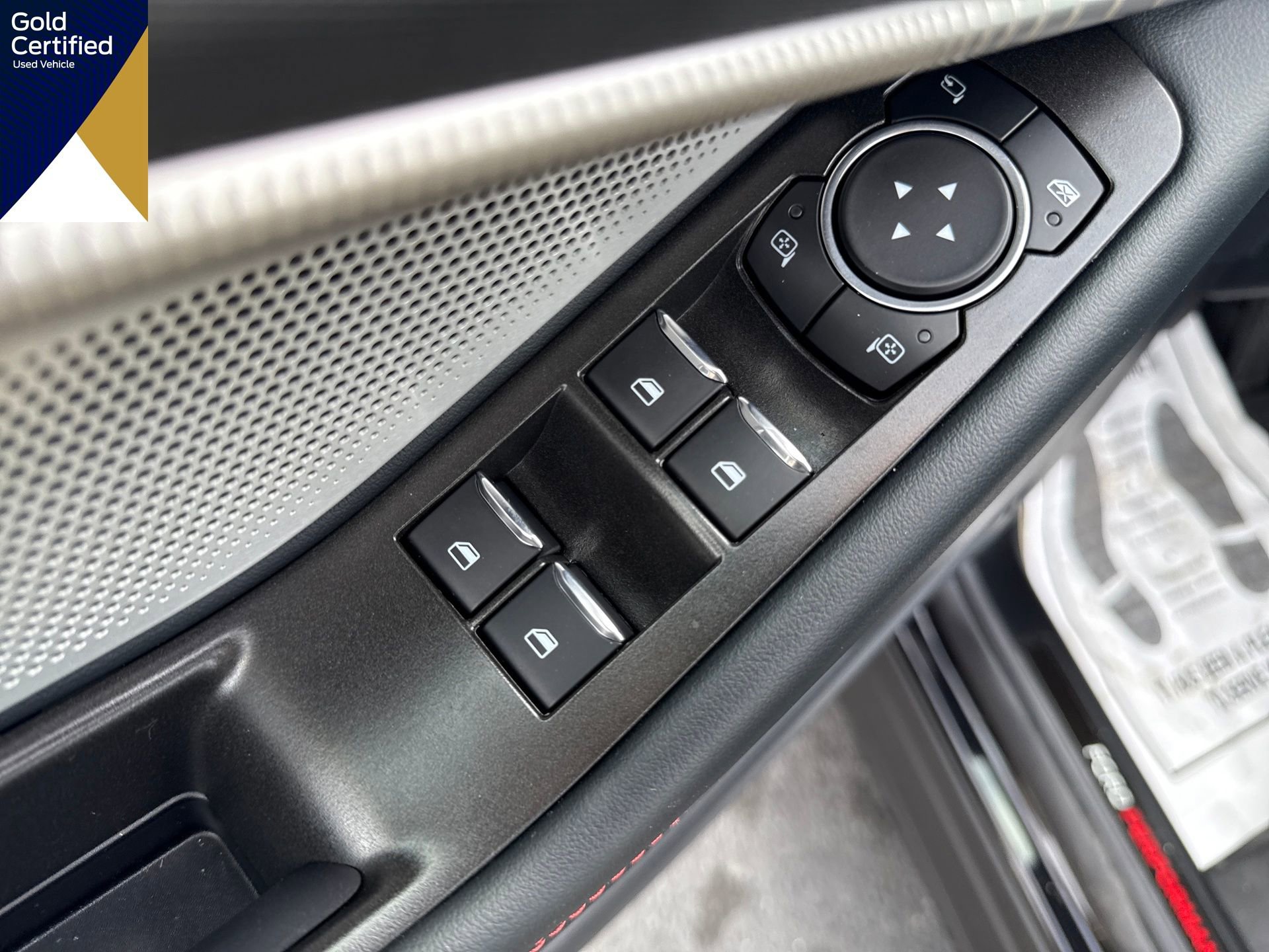 Certified 2025 Ford Explorer ST image 14