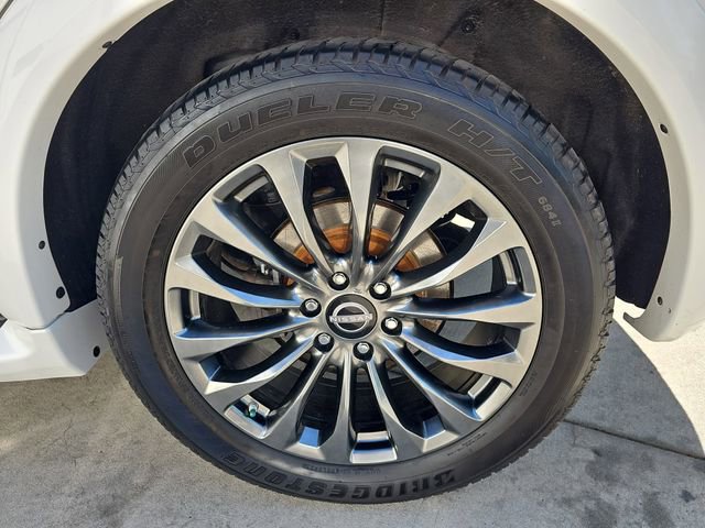 Used 2023 Nissan Armada Platinum w/ Captain's Chairs Package AWD/4WD image 32