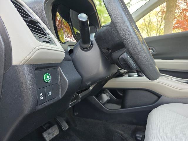 Used 2022 Honda HR-V LX image 28