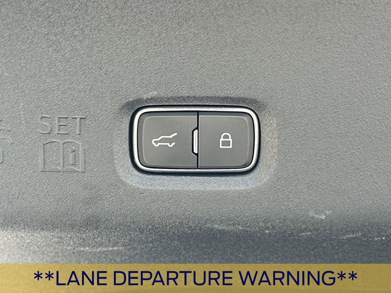 Certified 2025 Ford Expedition Active RWD image 21