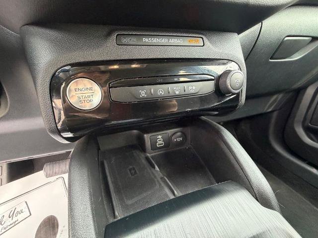 Certified 2025 Ford Escape Platinum AWD/4WD image 27
