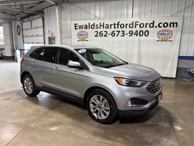 Certified 2024 Ford Edge Titanium AWD/4WD image 2