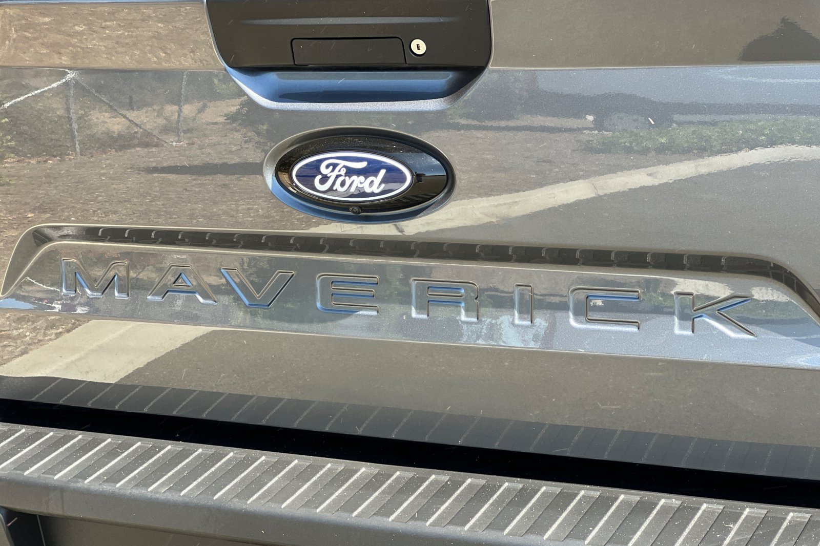Certified 2025 Ford Maverick XL FWD image 26