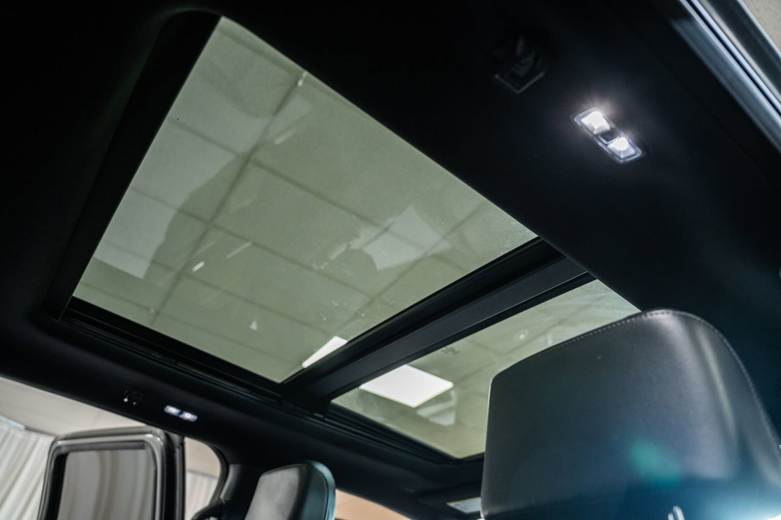 Certified 2023 Ford F150 Lariat w/ Equipment Group 502A High image 44