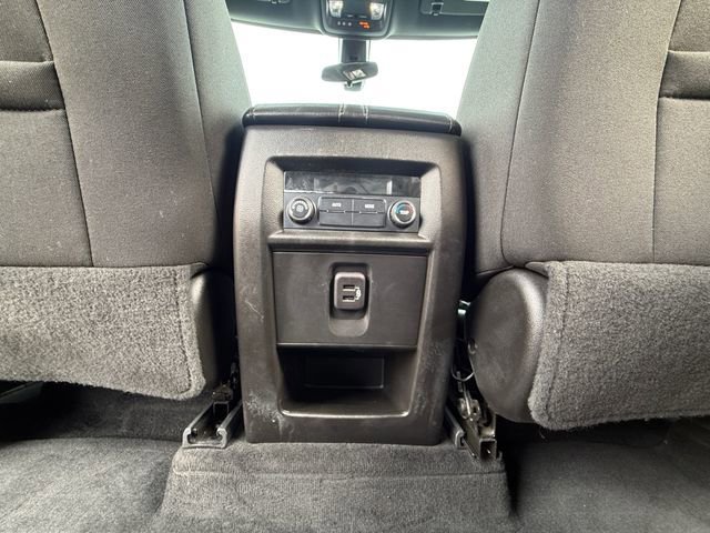 Used 2023 Chevrolet Traverse LT image 23