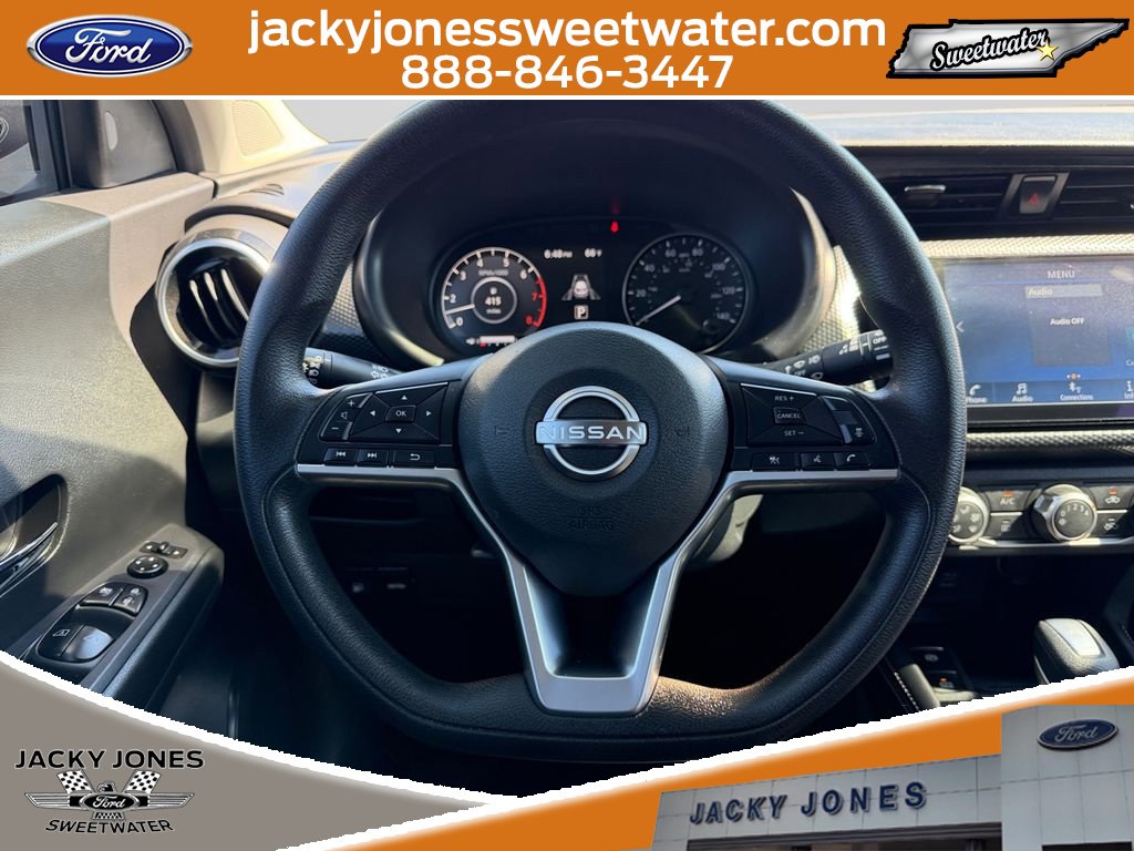 Used 2023 Nissan Kicks SV FWD image 11