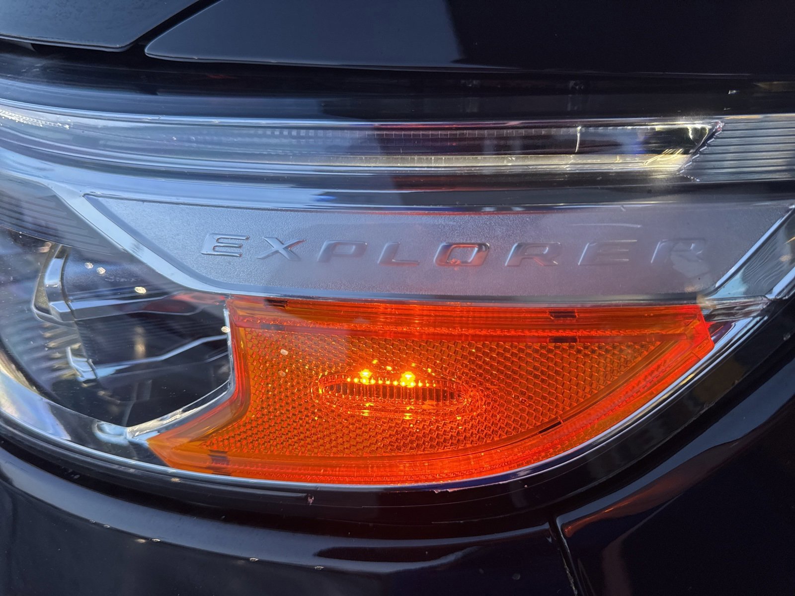 Certified 2024 Ford Explorer Limited w/ Limited Technology Package image 15