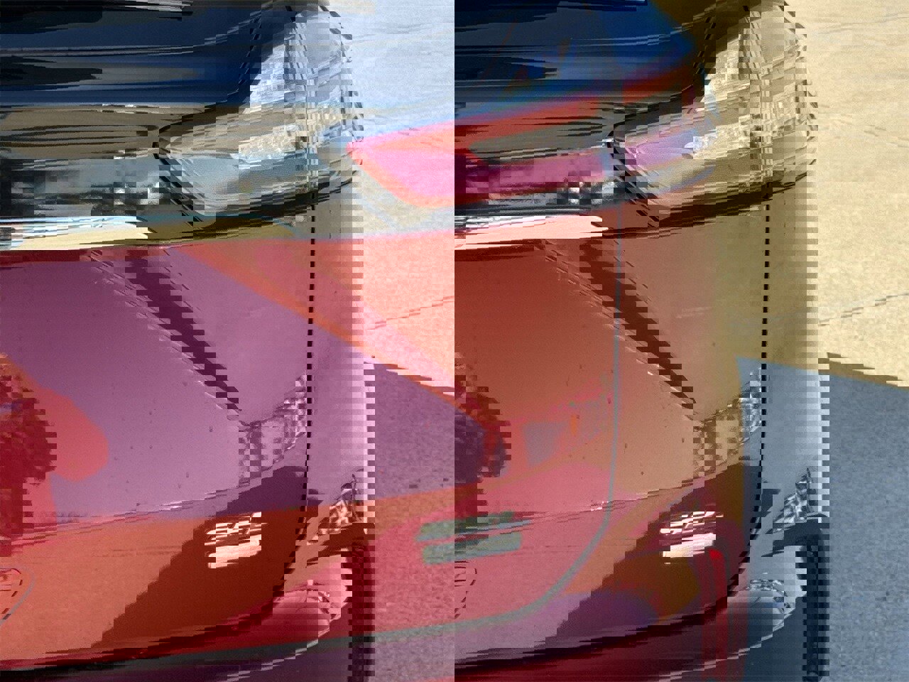 Certified 2019 Ford Edge SEL w/ Equipment Group 201A image 7