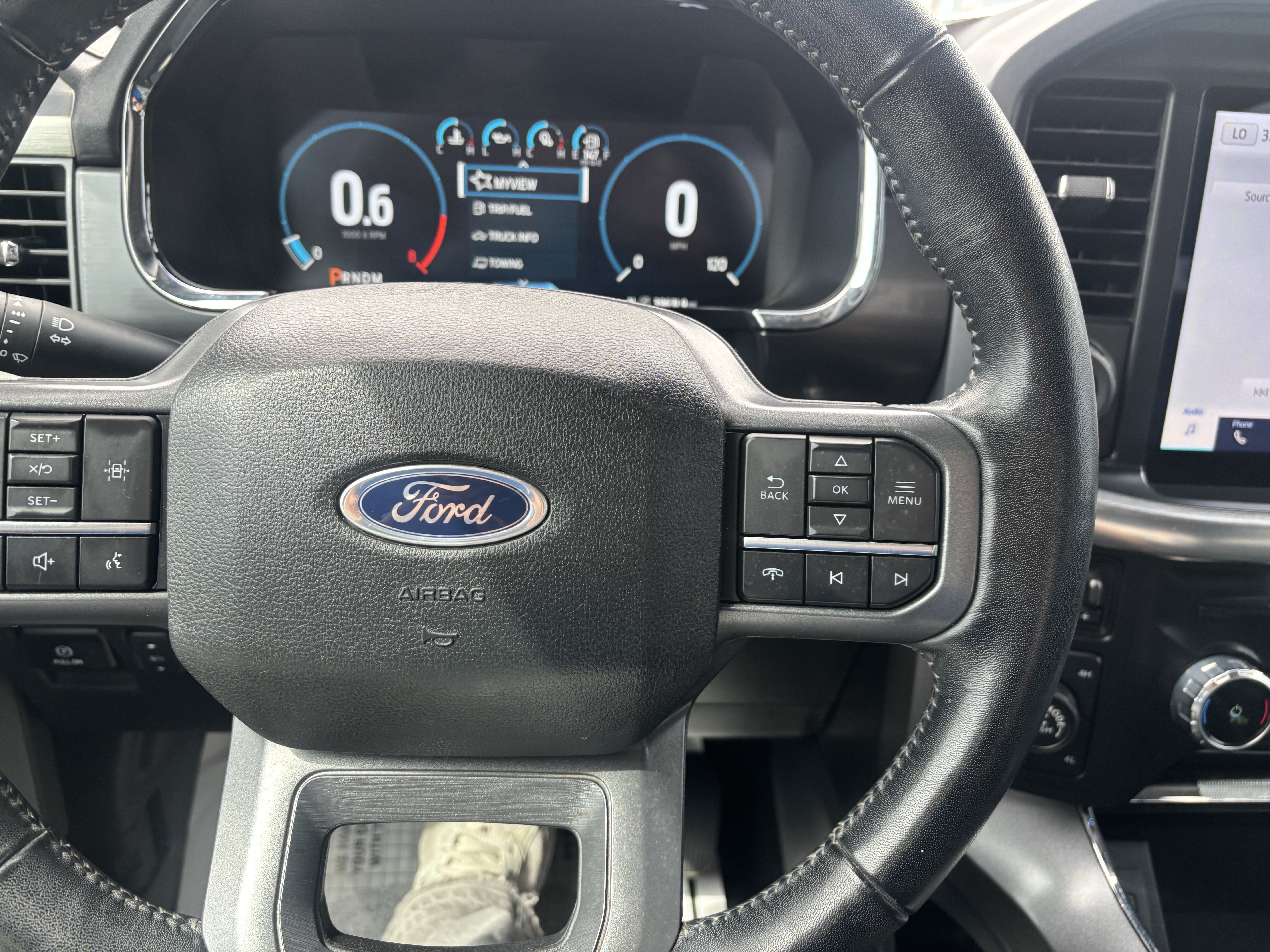 Certified 2023 Ford F150 Lariat w/ Trailer Tow Package AWD/4WD image 28