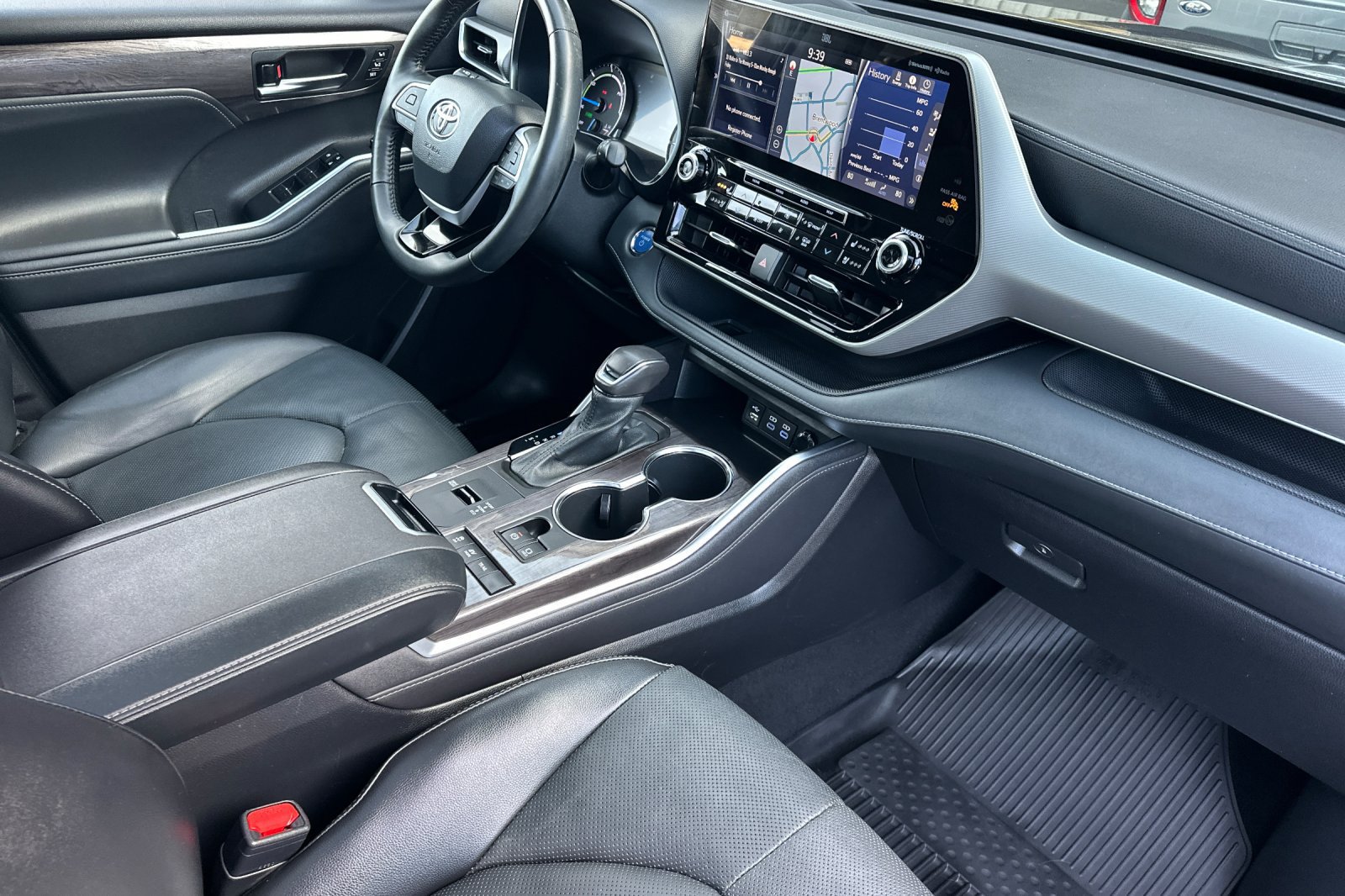 Used 2022 Toyota Highlander Platinum AWD/4WD image 16