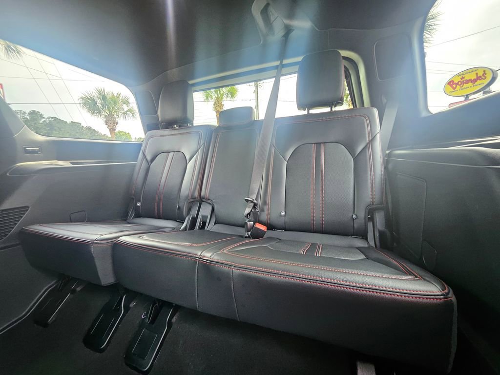 Certified 2024 Ford Expedition Limited RWD image 15