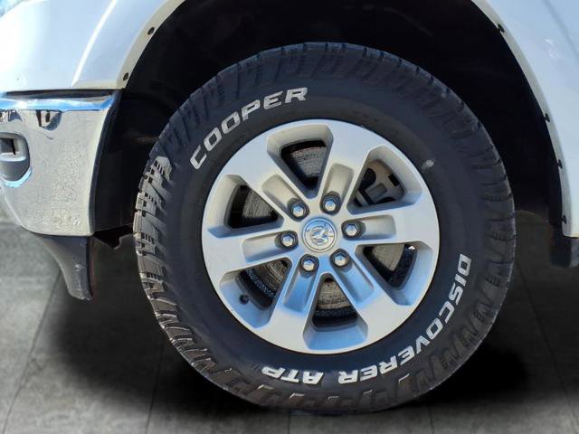 Used 2020 RAM 1500 Laramie w/ Off Road Group image 10