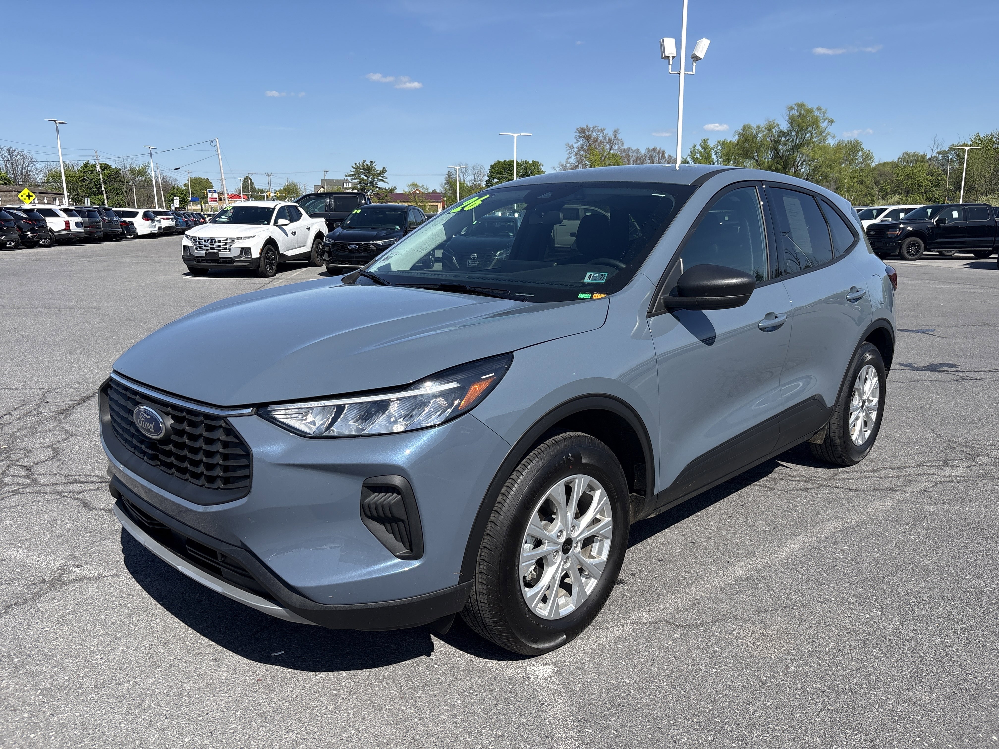 Certified 2026 Ford Escape Active w/ Tech Pack #1 AWD/4WD image 1