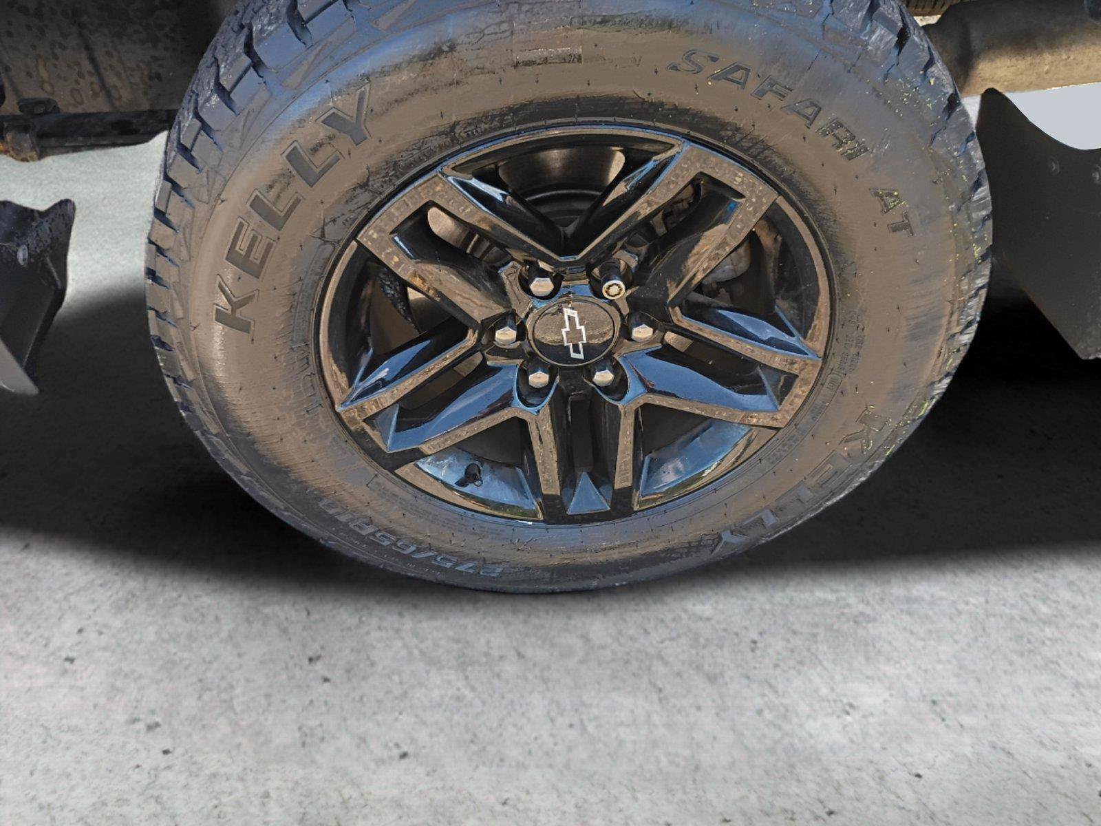 Used 2022 Chevrolet Silverado 1500 Custom Trail Boss AWD/4WD image 20