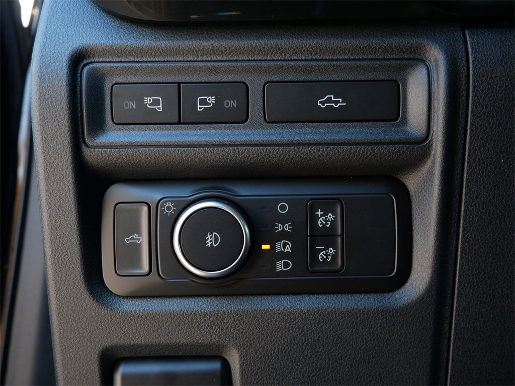 Certified 2021 Ford F150 XLT w/ Equipment Group 302A High image 17