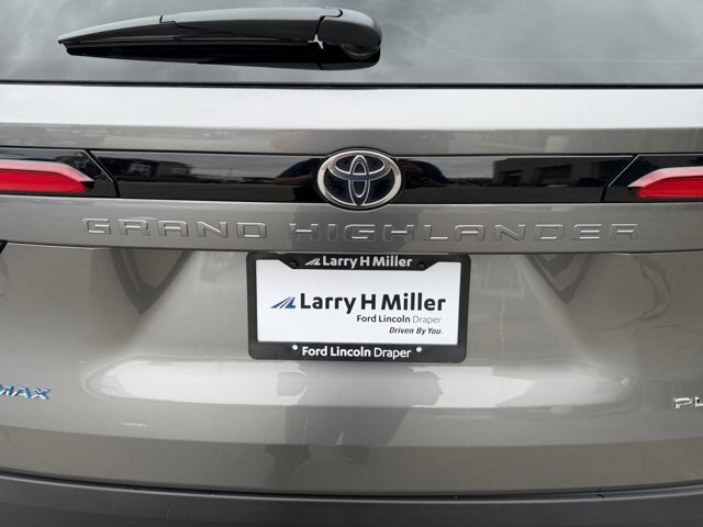 Used 2026 Toyota Grand Highlander AWD Hybrid image 25