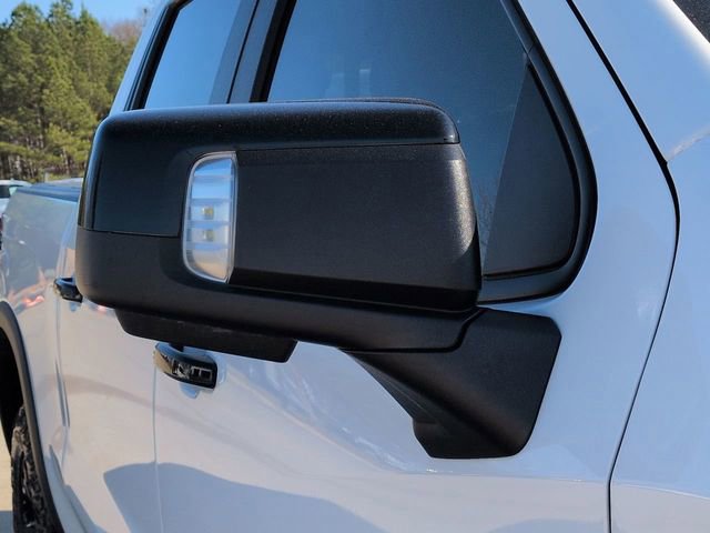 Used 2025 Chevrolet Silverado 1500 ZR2 w/ Technology Package image 12