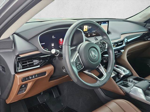 Used 2024 Acura MDX w/ Technology Package FWD image 9