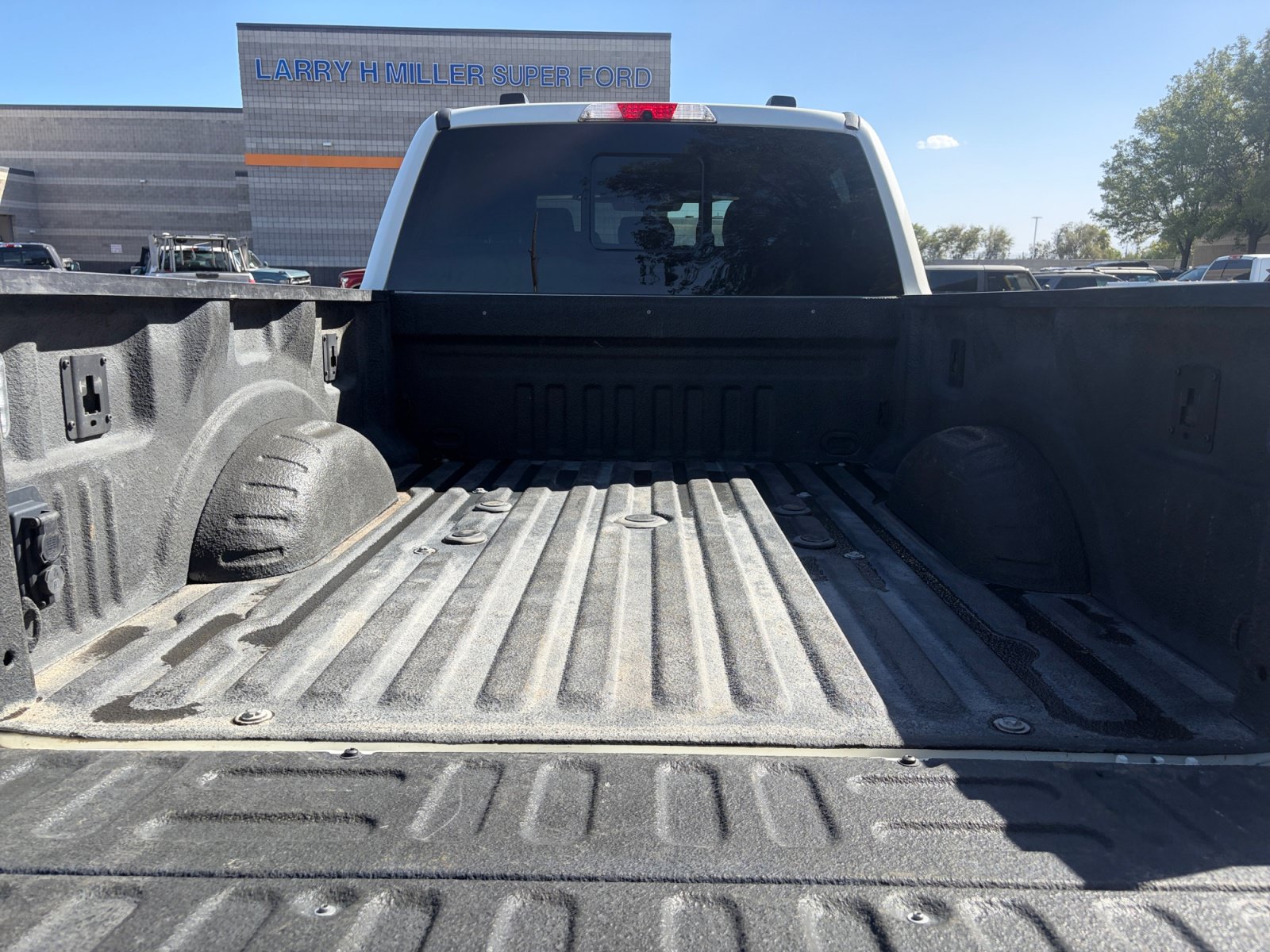 Certified 2022 Ford F350 King Ranch w/ King Ranch Ultimate Package AWD/4WD image 29