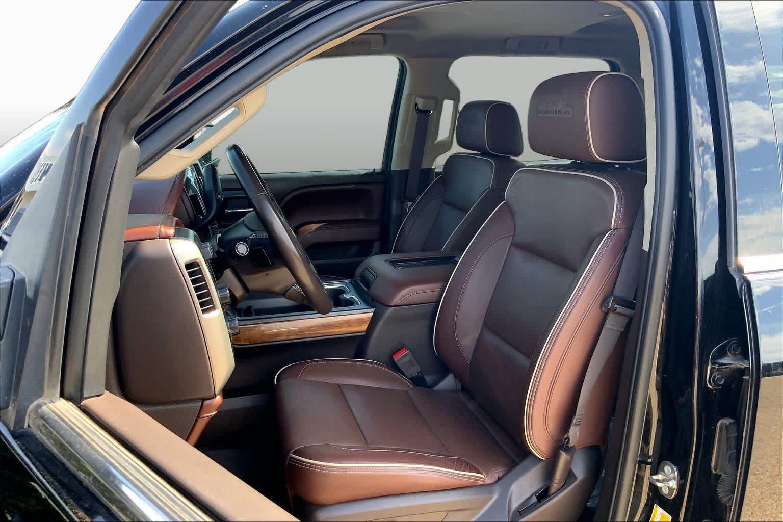 Used 2018 Chevrolet Silverado 1500 High Country AWD/4WD image 8