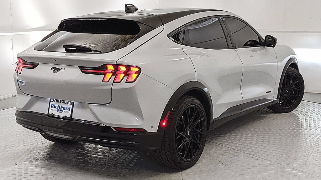 Certified 2023 Ford Mustang Mach-E Premium RWD image 3