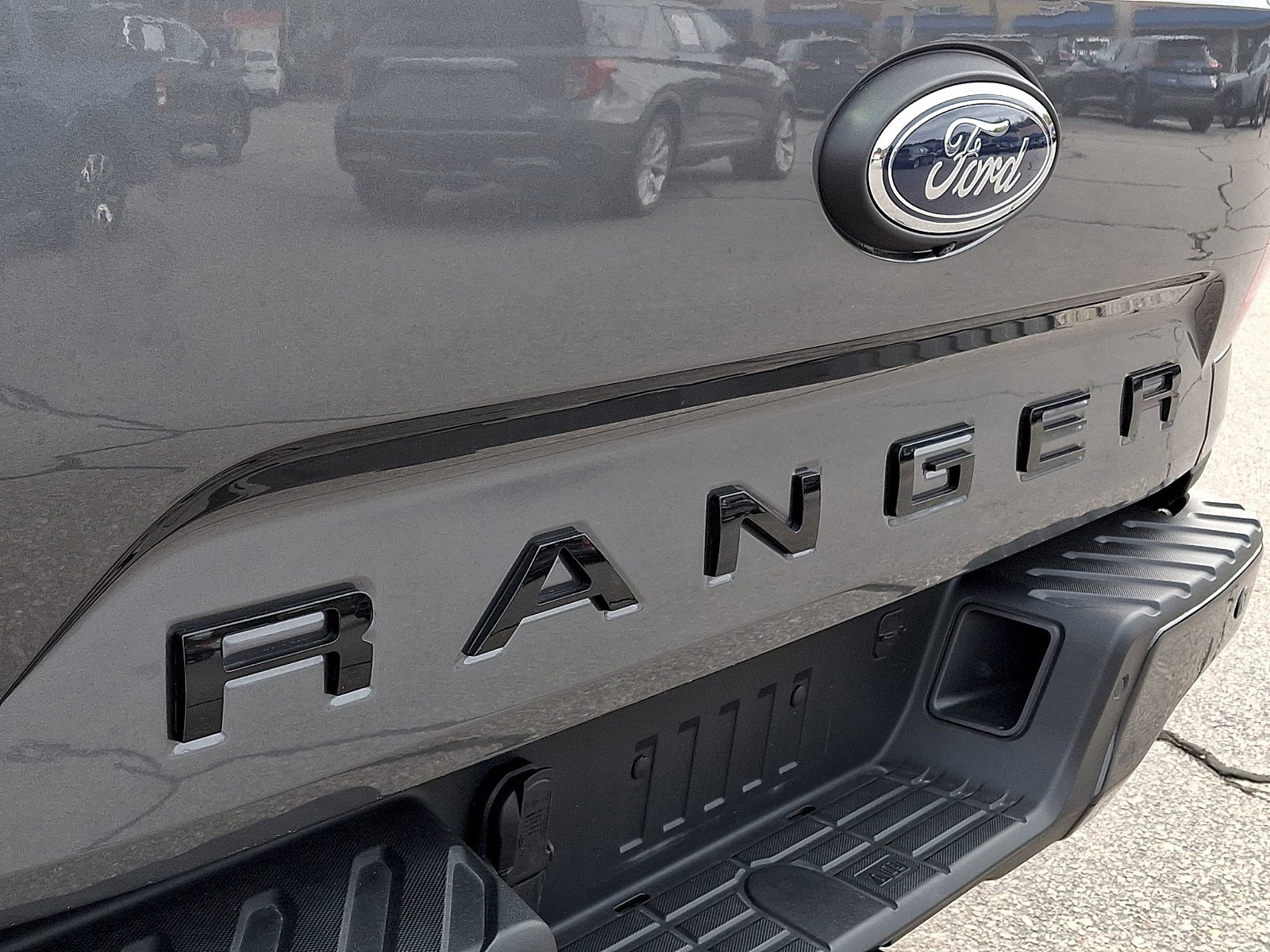Certified 2024 Ford Ranger Lariat w/ FX4 Off-Road Package AWD/4WD image 30