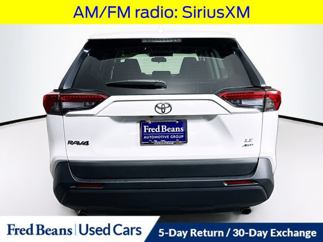 Used 2023 Toyota RAV4 LE AWD/4WD image 8