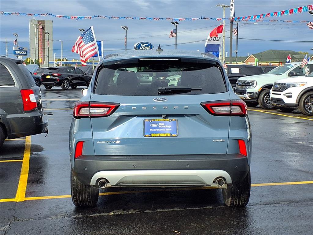 Certified 2023 Ford Escape Active w/ Tech Pack #2 image 3