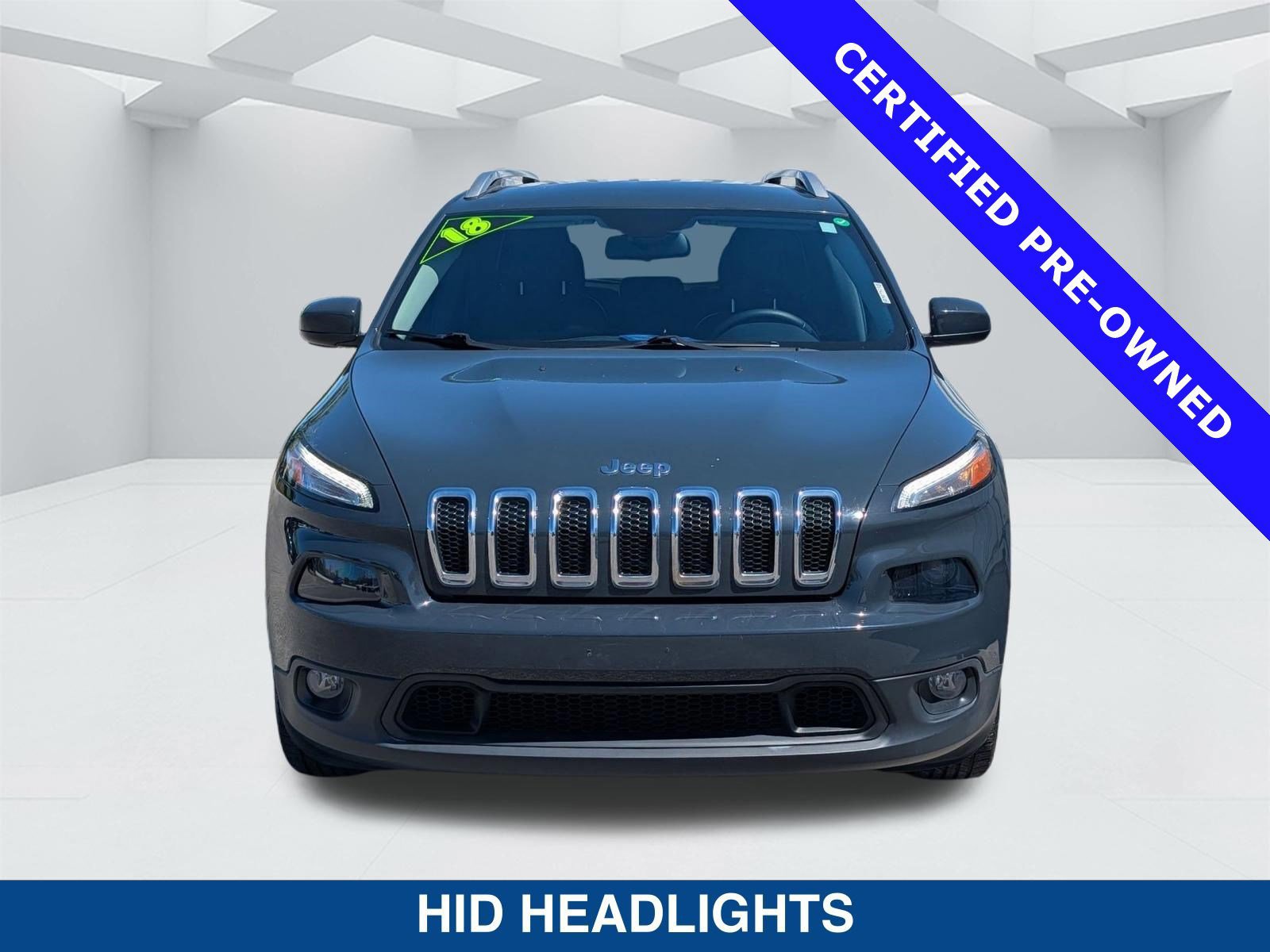 Used 2018 Jeep Cherokee Latitude Plus image 9