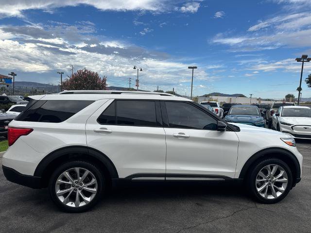 Certified 2022 Ford Explorer Platinum w/ Equipment Group 601A AWD/4WD image 4