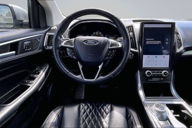 Certified 2024 Ford Edge Titanium AWD/4WD image 5