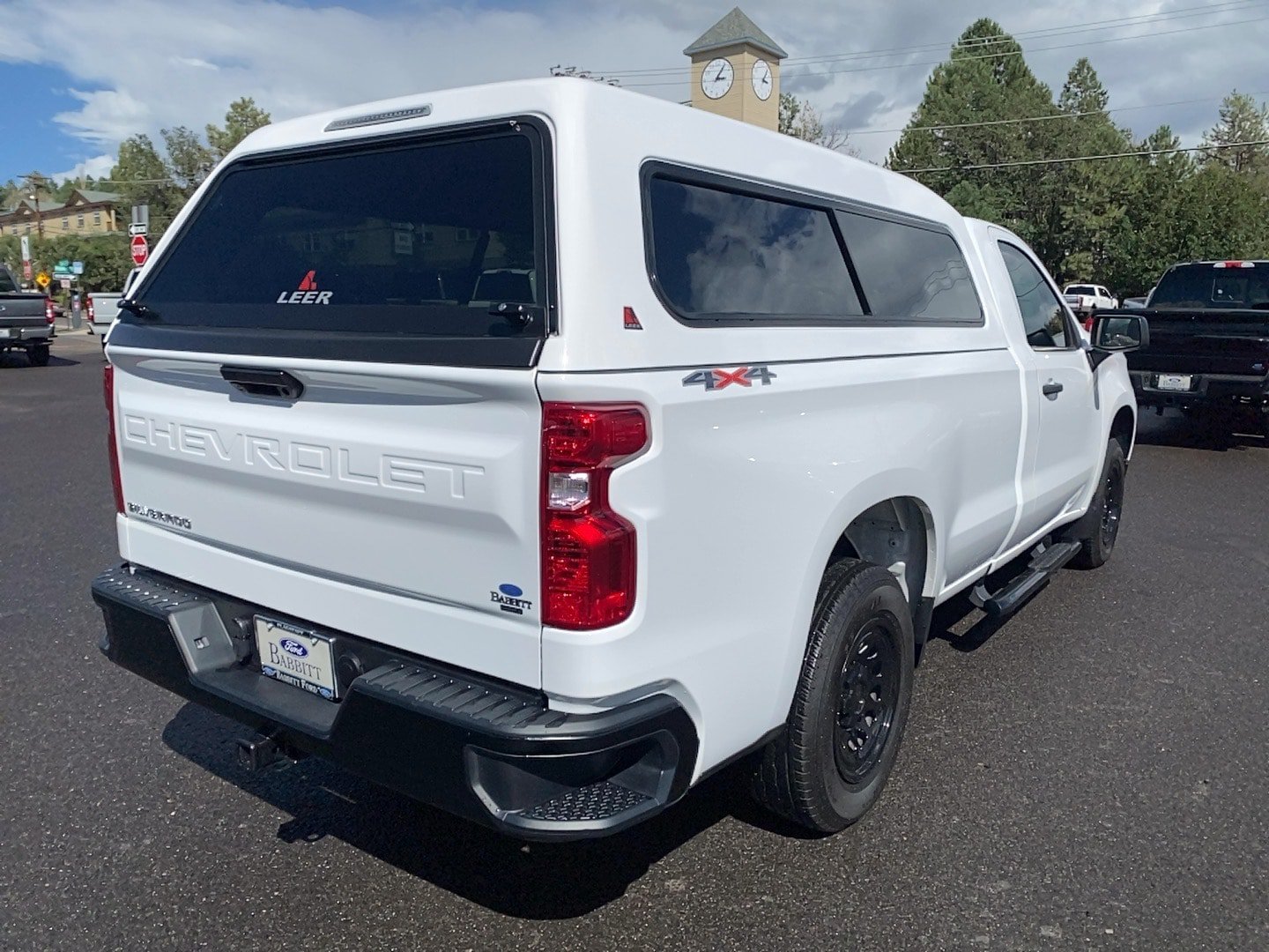 Used 2025 Chevrolet Silverado 1500 W/T w/ WT Value Package AWD/4WD image 18