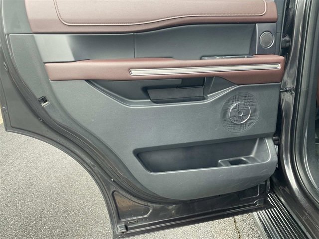 Certified 2024 Ford Expedition Limited image 21