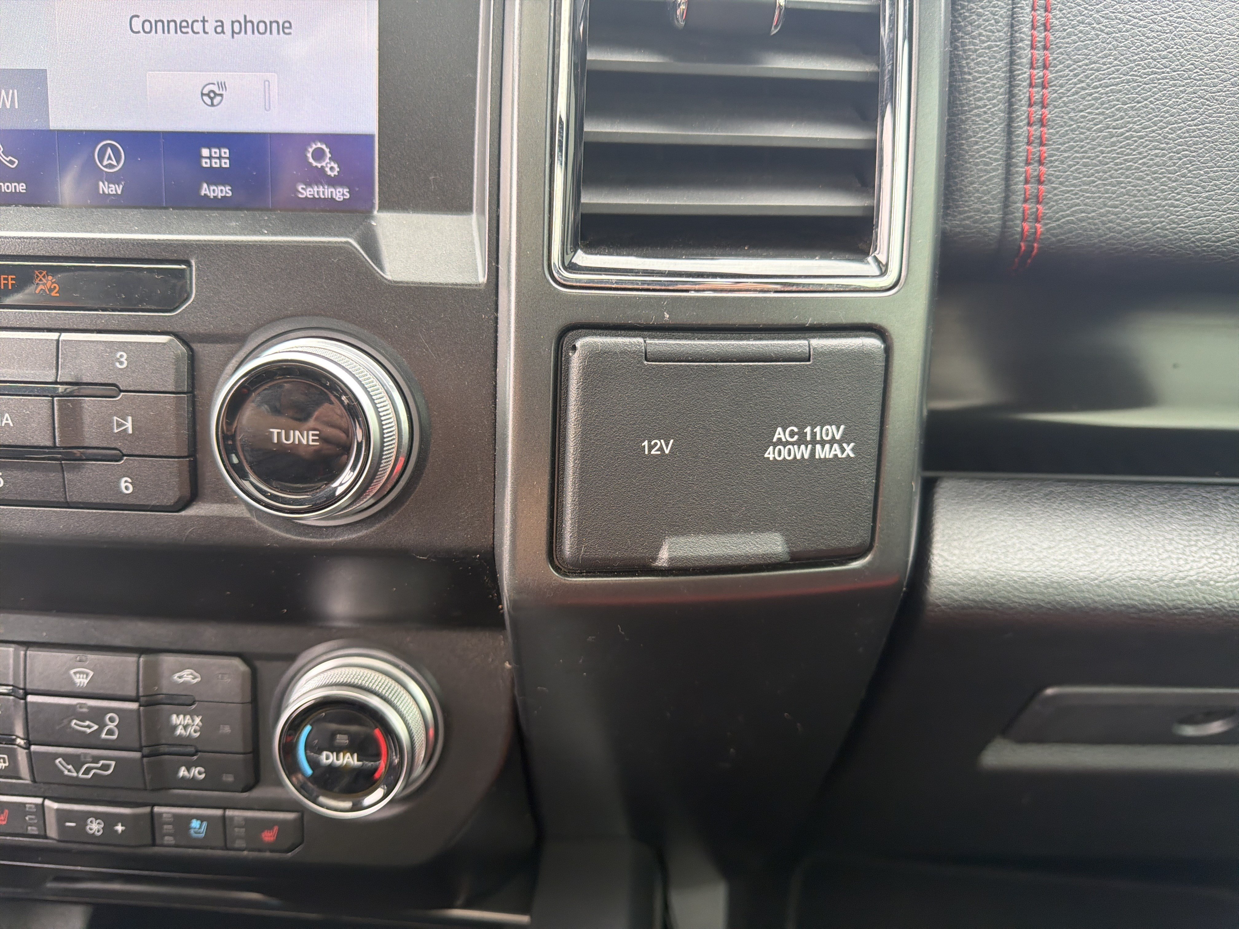 Certified 2019 Ford F150 Lariat w/ Equipment Group 502A Luxury AWD/4WD image 57