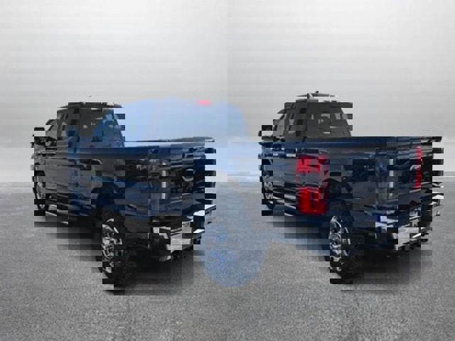 Certified 2023 Ford F350 Lariat w/ Chrome Package image 5