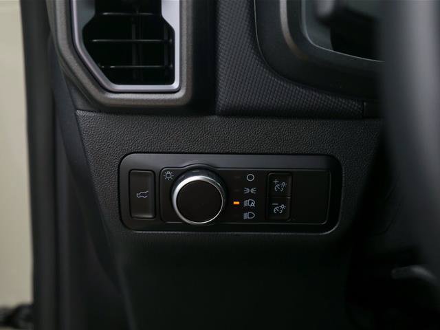 Certified 2025 Ford Bronco Sport Big Bend w/ Black Appearance Package AWD/4WD image 40
