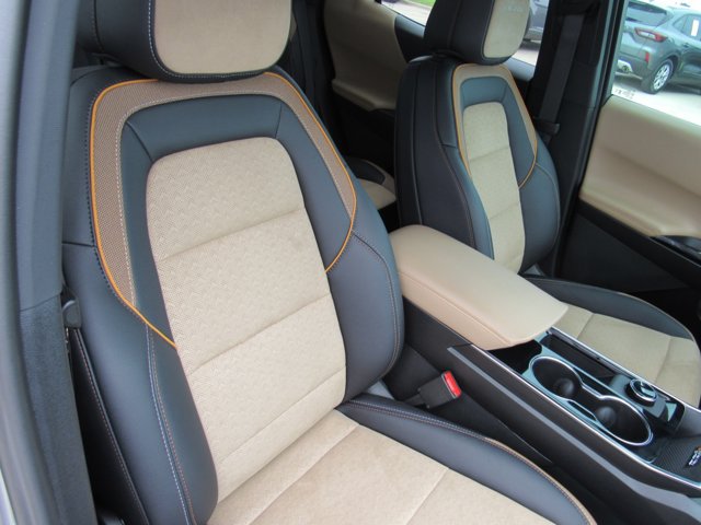 Used 2026 Chevrolet Equinox ACTIV w/ Safety and Technology Package AWD/4WD image 25