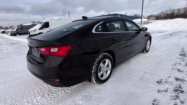 Used 2021 Chevrolet Malibu LS w/ LPO, Floor Liner Package image 9
