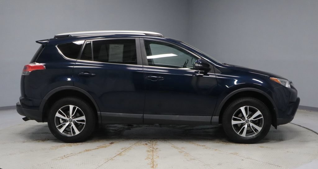 Used 2018 Toyota RAV4 XLE w/ Plus Extra Value Package FWD image 12
