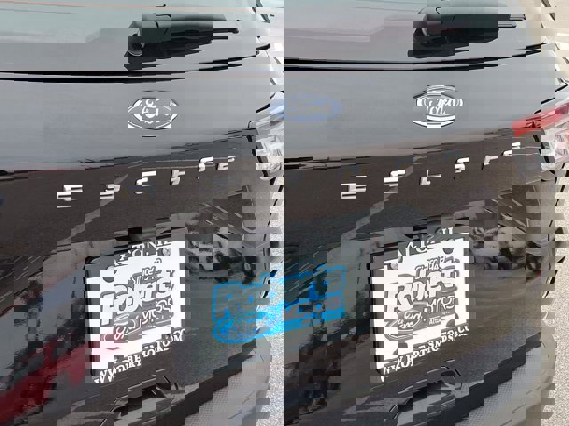 Certified 2022 Ford Escape S image 29