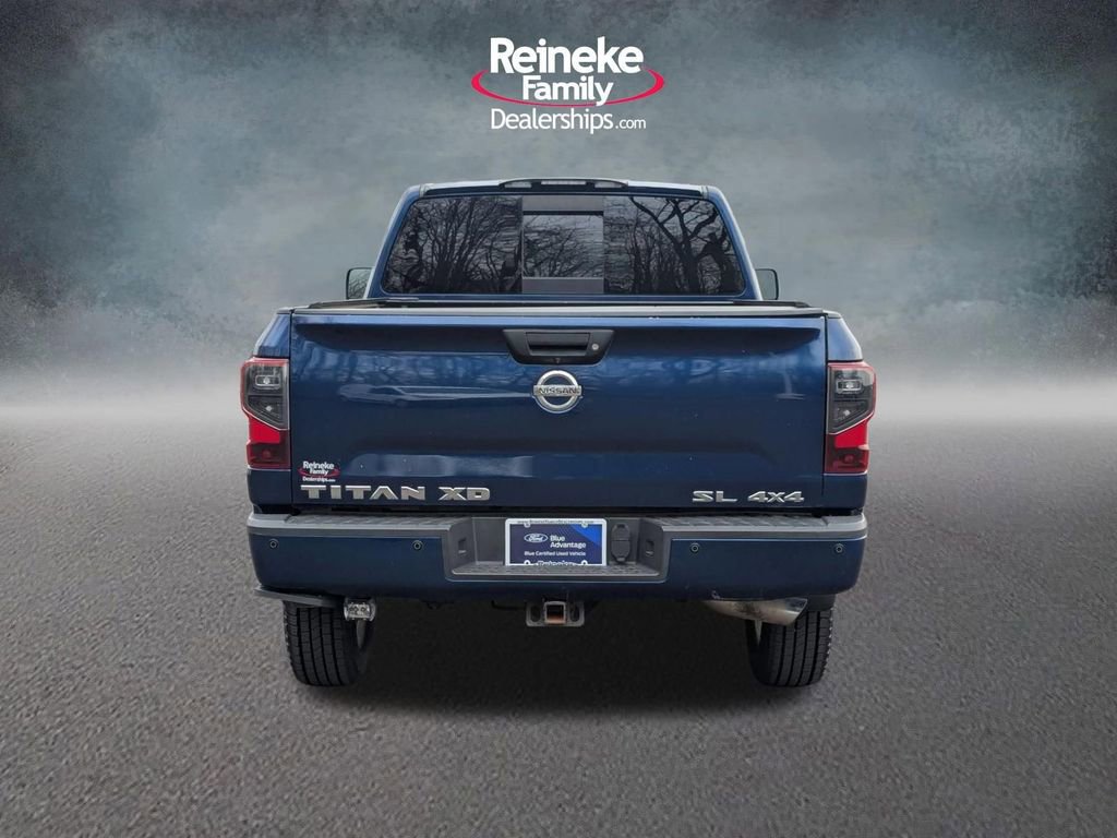 Used 2018 Nissan Titan SL w/ Chrome Package image 4