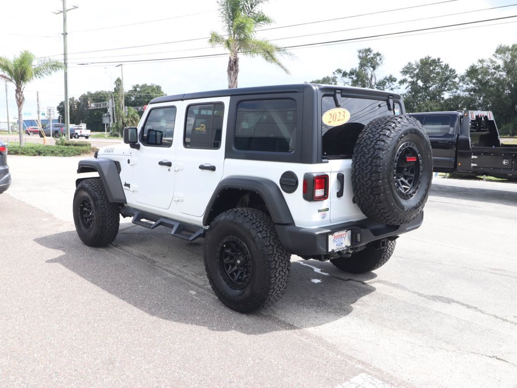 Used 2023 Jeep Wrangler Unlimited Sport AWD/4WD image 10