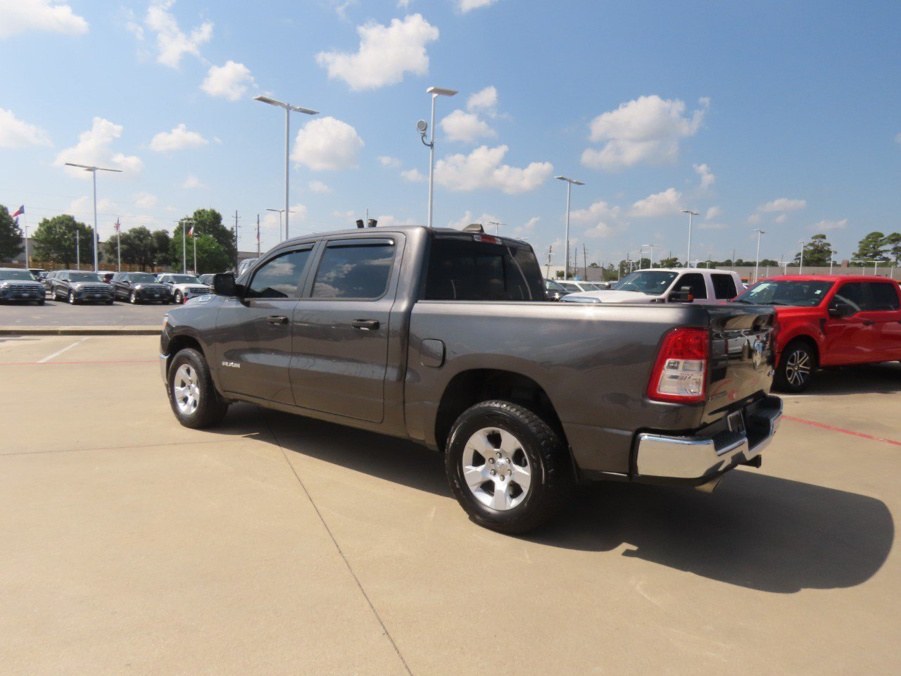 Used 2023 RAM 1500 Big Horn AWD/4WD image 16